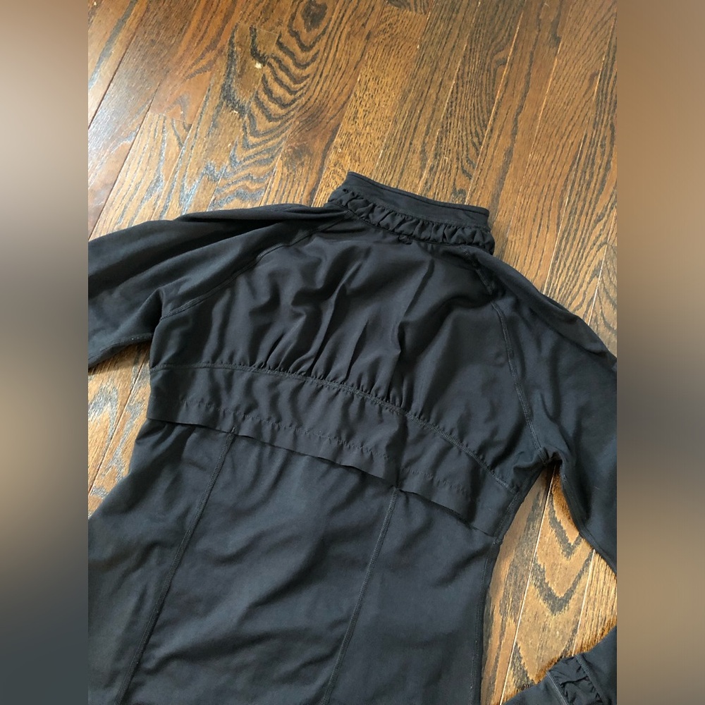 SPANX Women’s M Black Full-Zip Ruffled Accents Collared Pockets Active Jacket - Picture 11 of 12